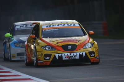 Okayama 2008: Coronel holds on for maiden win.