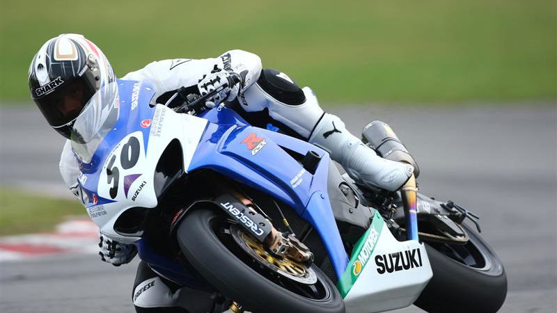 Guintoli makes debut on Crescent Suzuki.