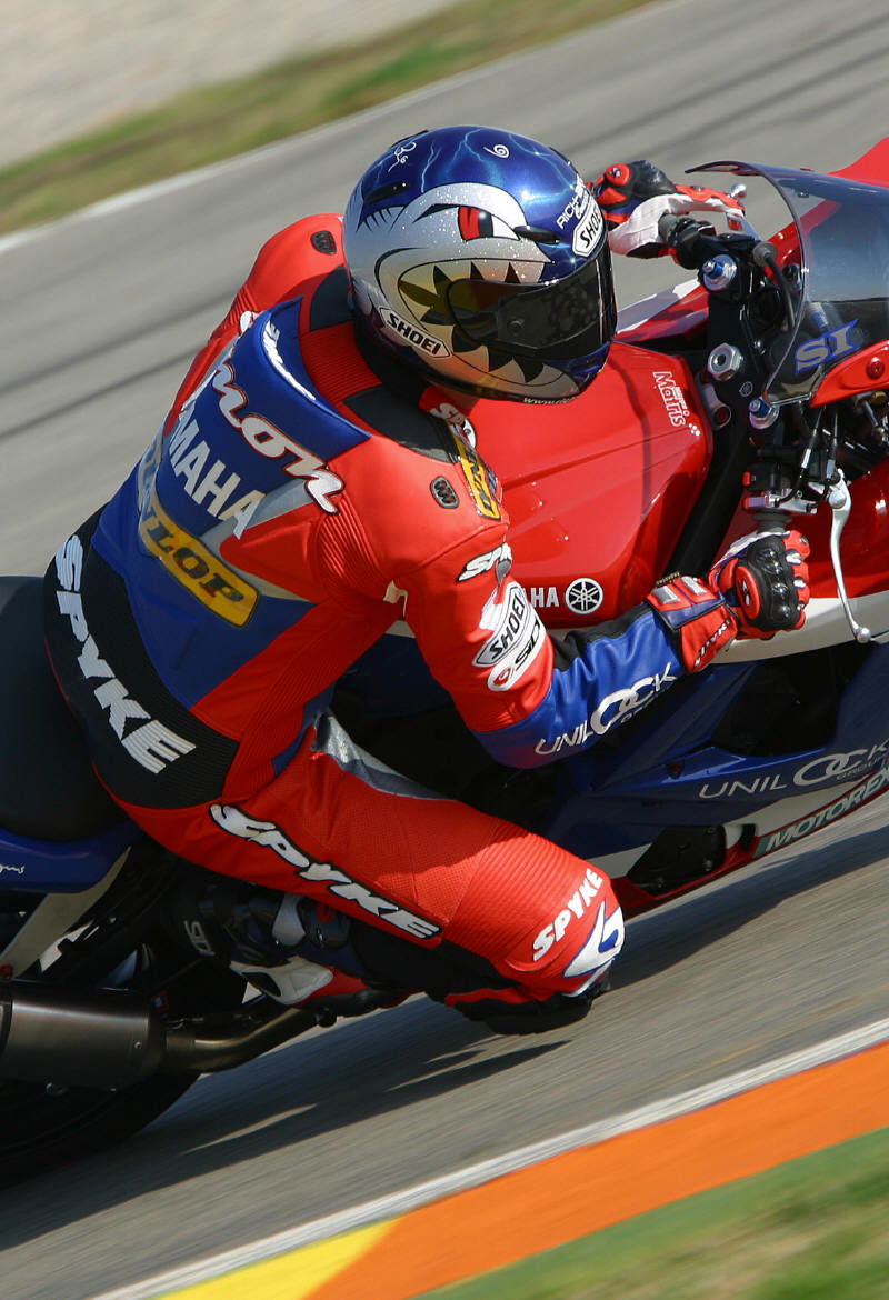 Triumph ValMoto heads for the Hill.