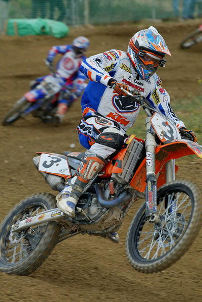 Smets falls whilst 'lining-up' Everts.