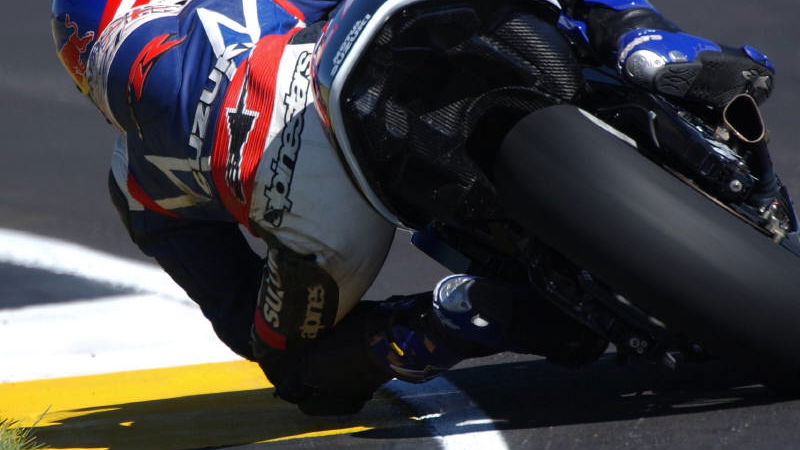 Suzuki's side-by-side after engine gremlins.