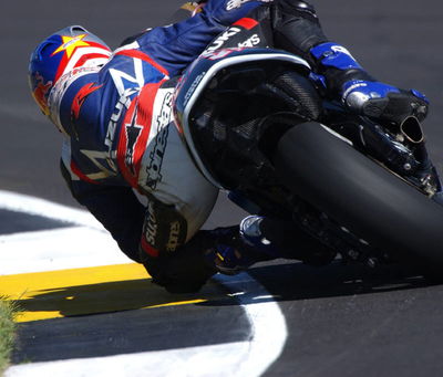 Gibernau takes dream win!