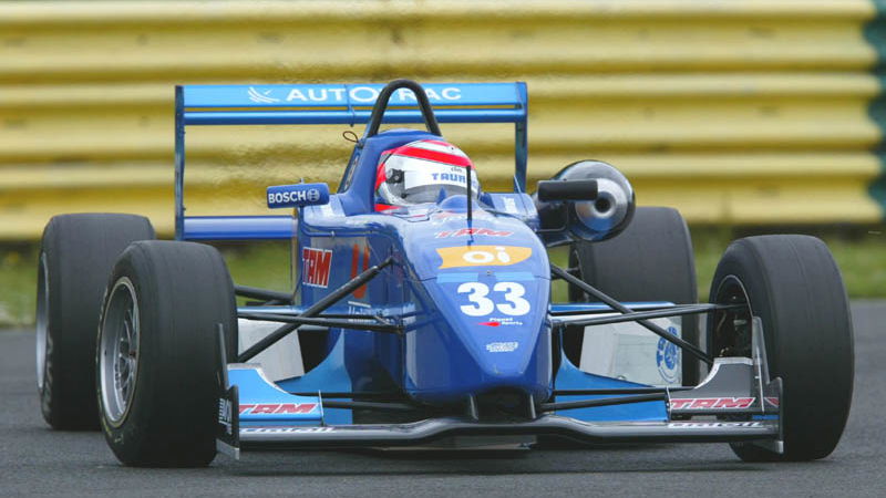 Piccione, Piquet take maiden F3 wins at Knockhill.