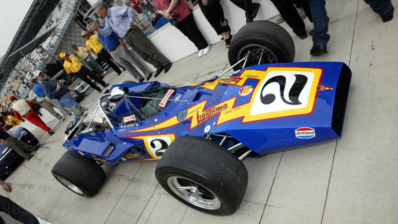 Series organises Indy legends race.