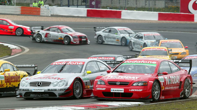 Bosch extends sponsorship of DTM until 2006.
