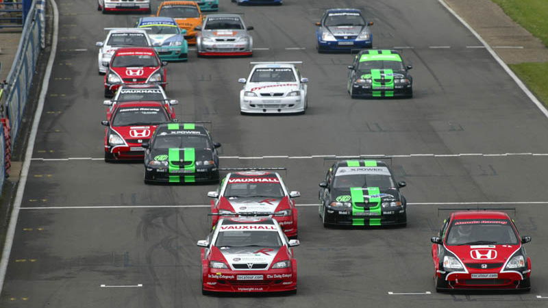 BTCC announces live <I>ITV</I> deal for 2004.