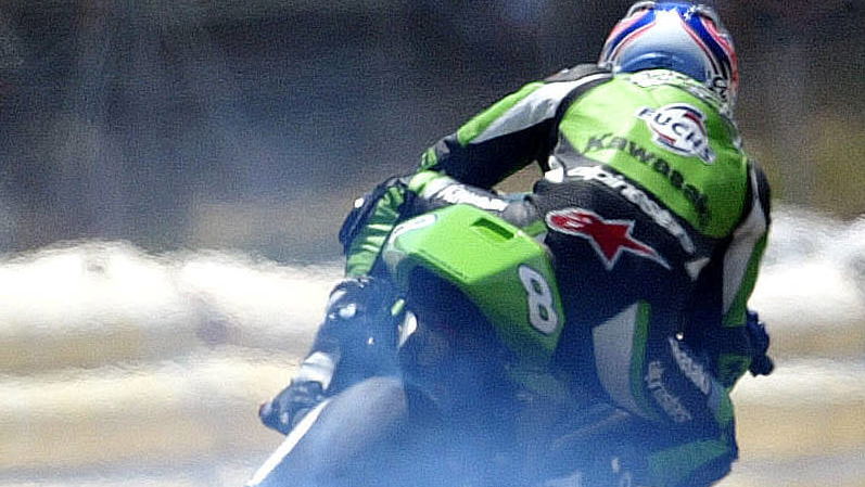 Picture: McCoy puts on tyre-smoking show!