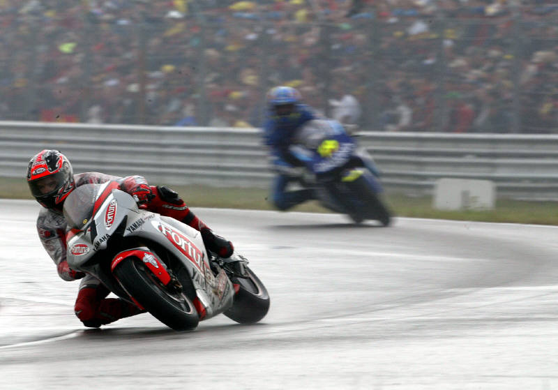 Bayliss: I crashed trying to fix quickshifter.