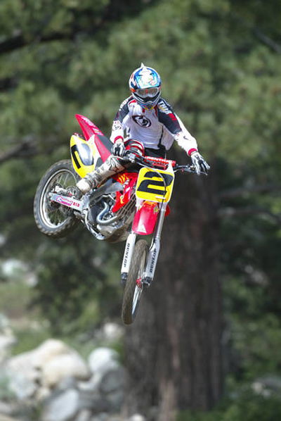 2005 AMA race numbers announced.