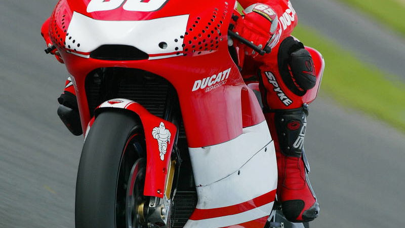 Capirossi leads final free practice.