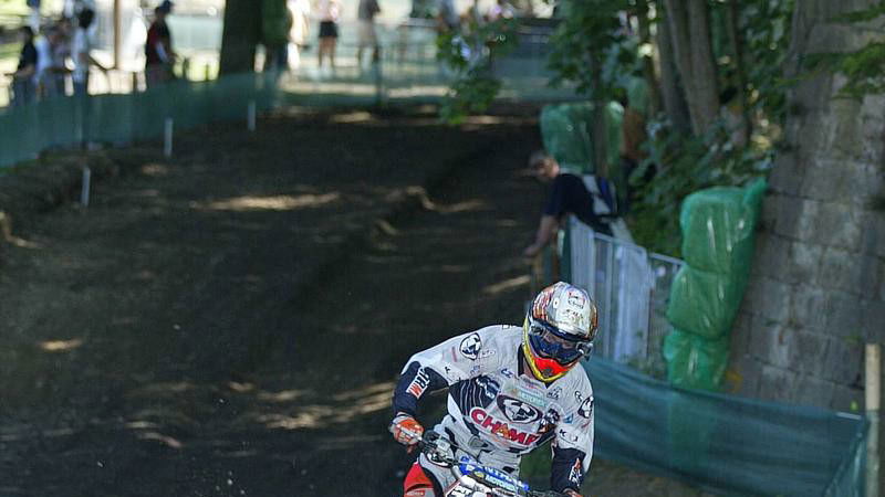 Ramon renews KTM contract, moves up to MX GP.