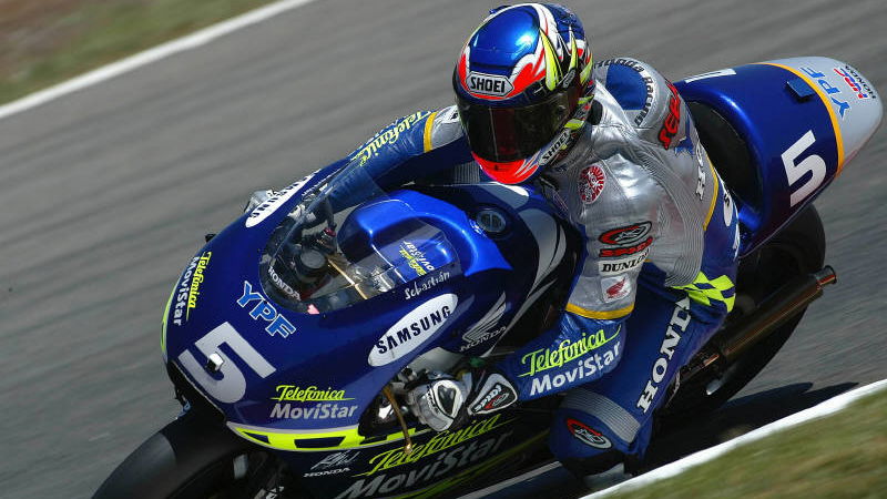Porto puts Honda on 250 pole.