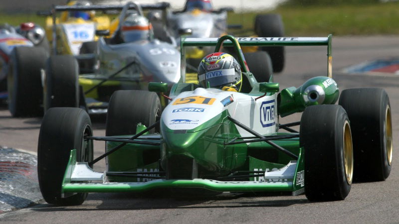 Austin takes British F3 victory at Donington.