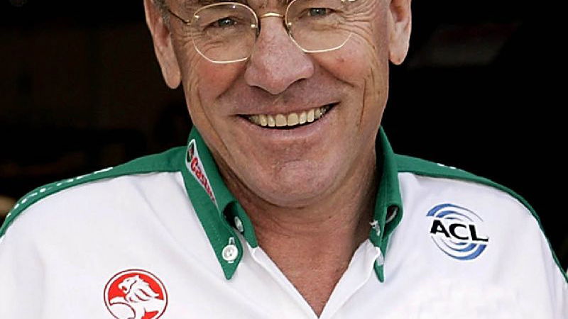 2004 Castrol V8 Supercar team unveiled.