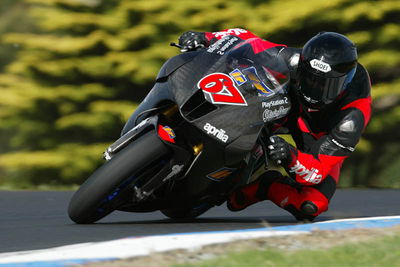 McWilliams rides with broken rib.