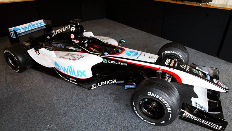 Superfund re-invests in Minardi.