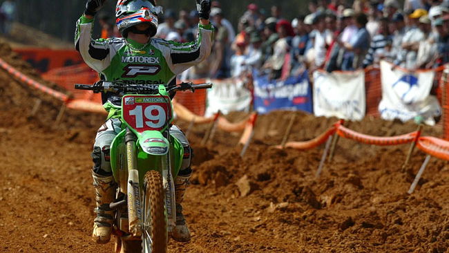 Leok jumps ship to Kawasaki.