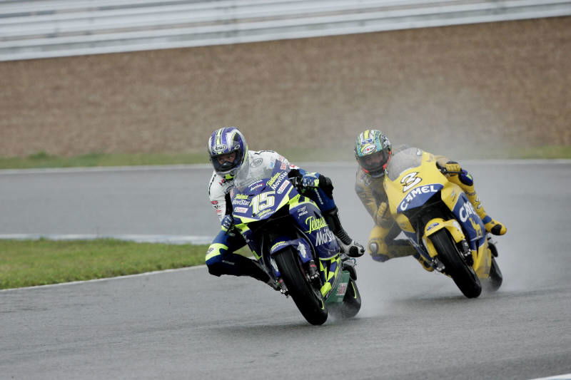 Sete and Max show hands Honda hope.