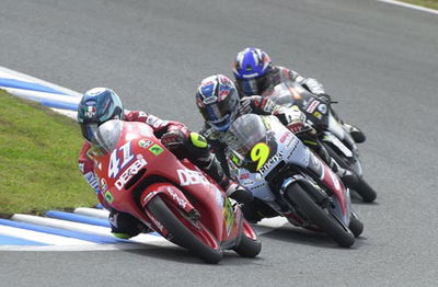 Azuma wins frantic 125cc season finale.