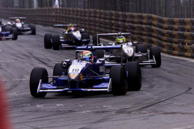 Scheckter slowed by mechanical dramas.