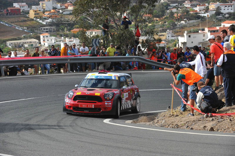 Impreza breaks Lancer's hold on Group N.