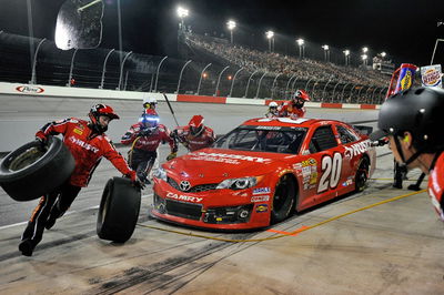 2013 Darlington NASCAR: Kenseth back on a winning streak