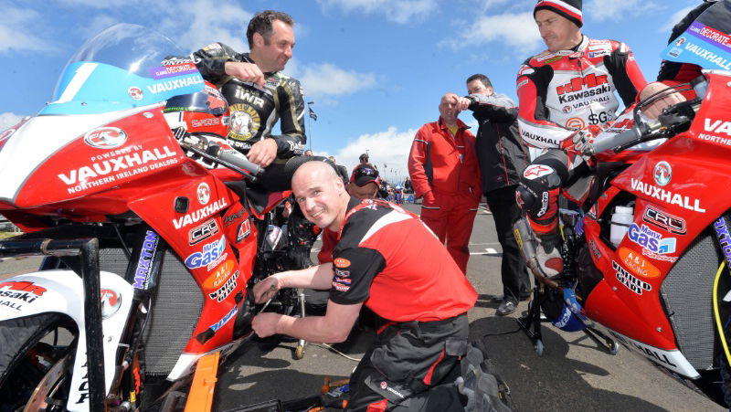 NW200: McWilliams starts from pole in Supertwin class