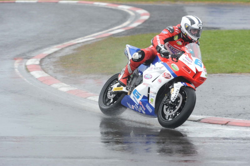 NW200: Race abandoned due to torrential rain