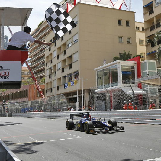 Leimer dominates Barcelona sprint