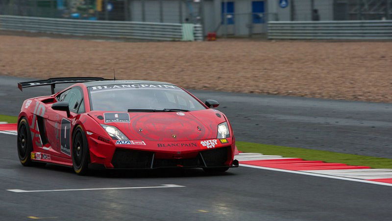 Newey crashes out of Lamborghini outing