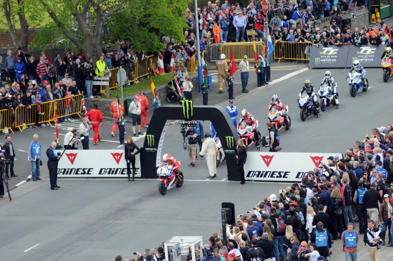 Tuxworth hails dominant TT festival for Honda