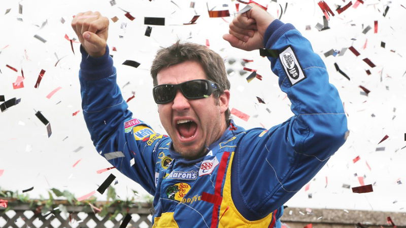 Truex signs for Furniture Row - Report