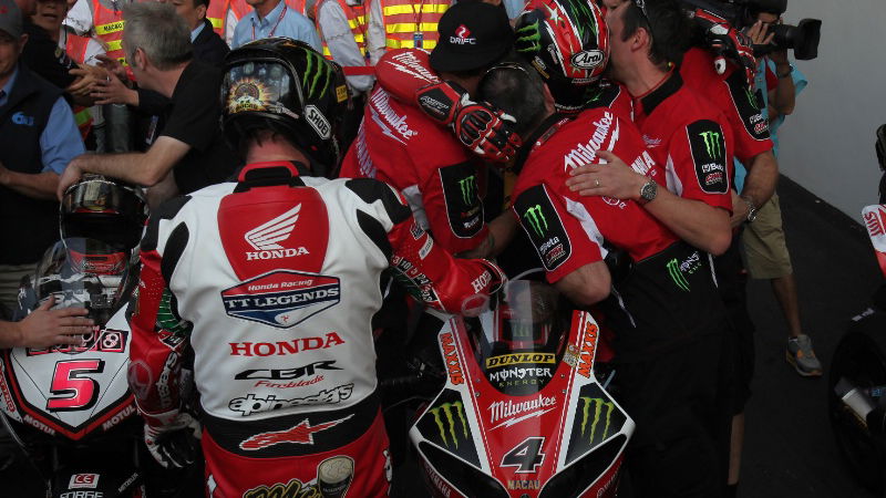 Hutchinson victorious at Macau Grand Prix
