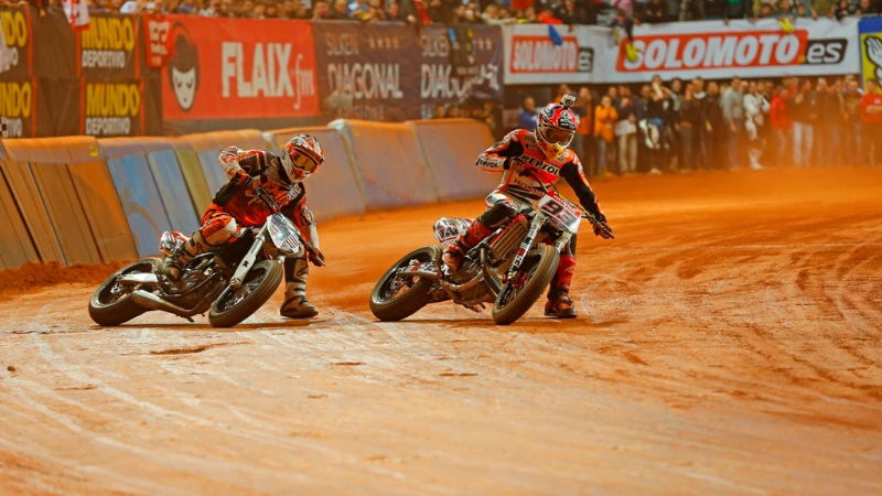 Superprestigio: Marquez vs Bayliss vs Baker...