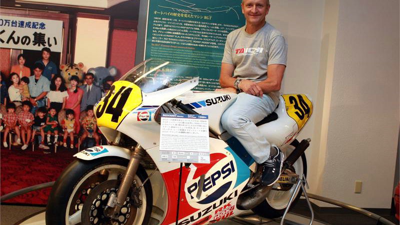 Schwantz talks Suzuka during Suzuki HQ visit