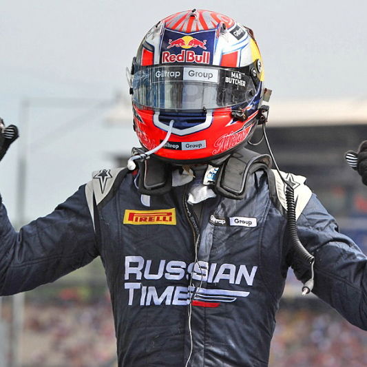 Valsecchi seals title, Chilton wins race