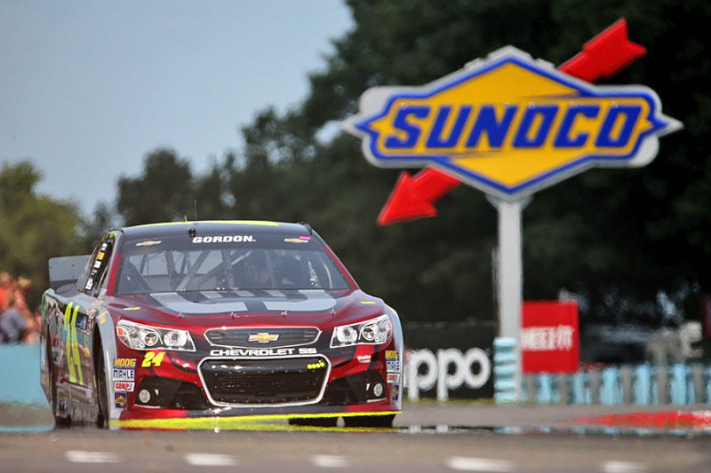Gordon on pole at Watkins Glen