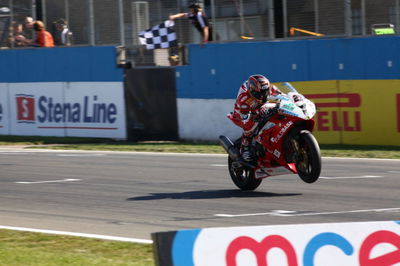 Byrne responds with stunning final lap victory at Assen