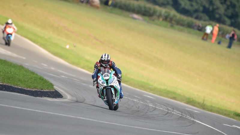 Dunlop sets new record on way to Frohburg victory