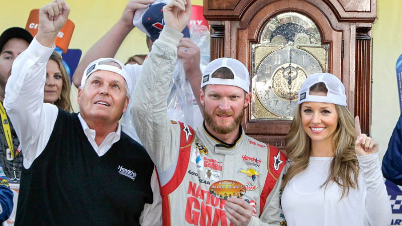 Earnhardt clocks in at Martinsville at last
