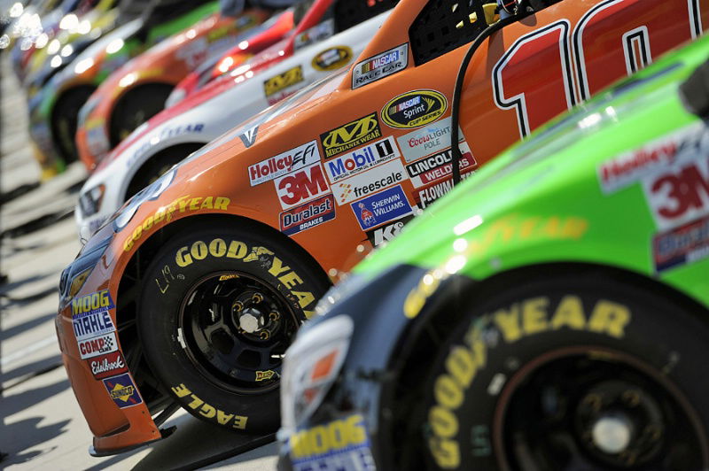 Gordon to start at back after practice crash