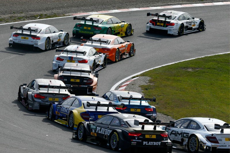 Mercedes confirms drivers, Petrov dropped
