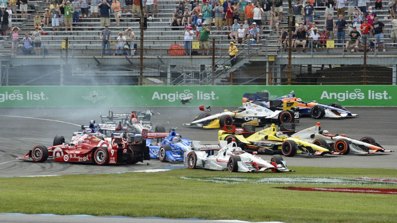 Castroneves' Indianapolis penalty amended