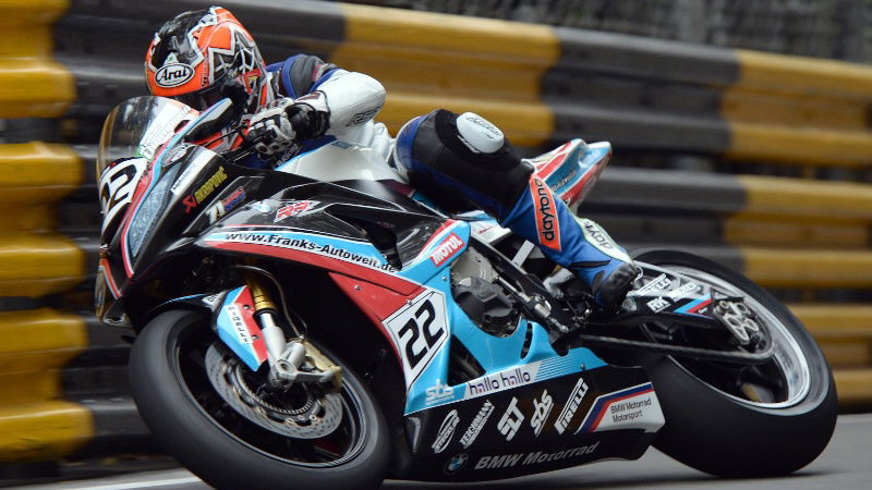 Stephen Thompson loses arm after North West 200 accident
