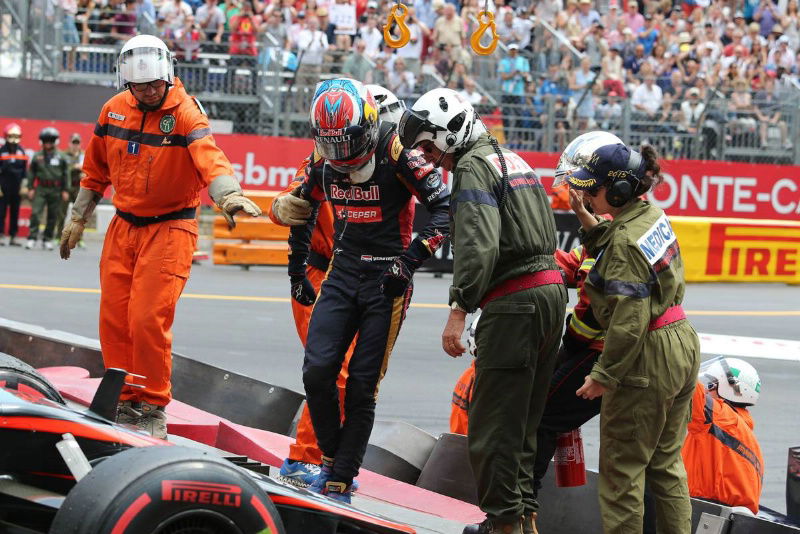 Button insists McLaren gains will 'take time'