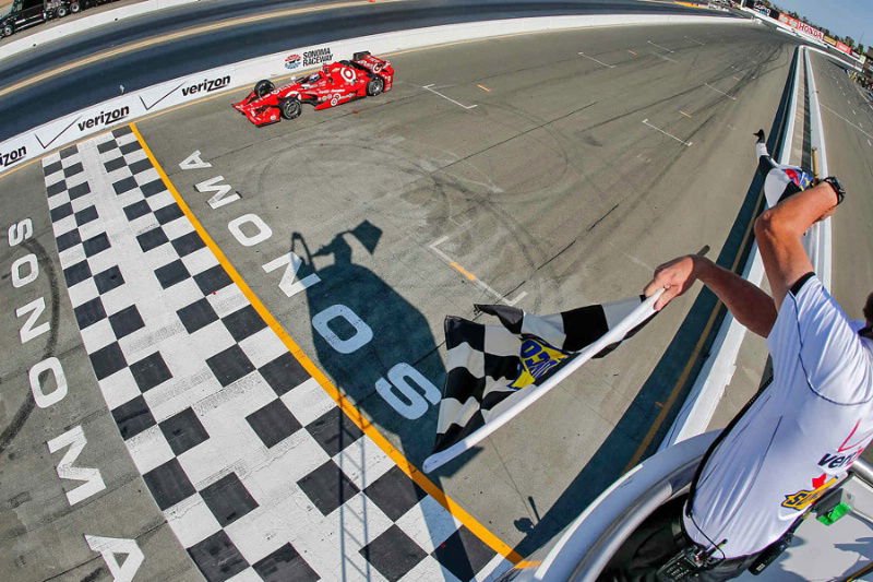 Dixon wins at Sonoma to steal 2015 title from Montoya