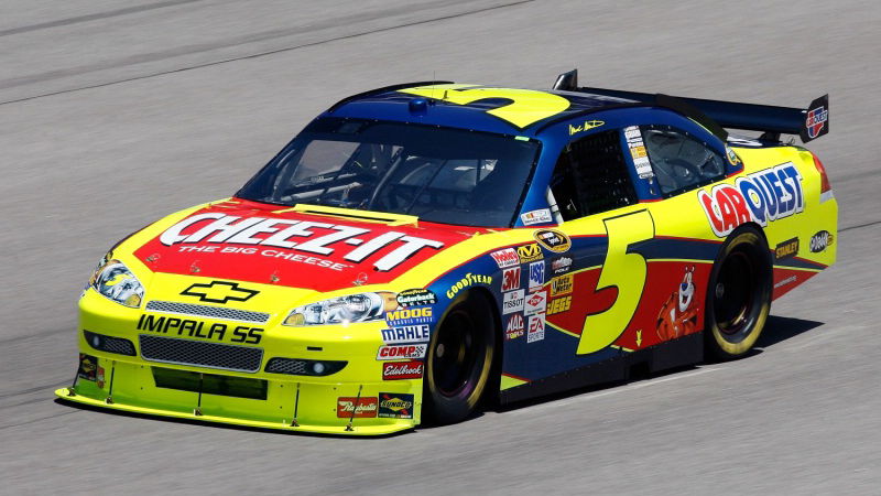 Martin defies early draw for Phoenix pole.