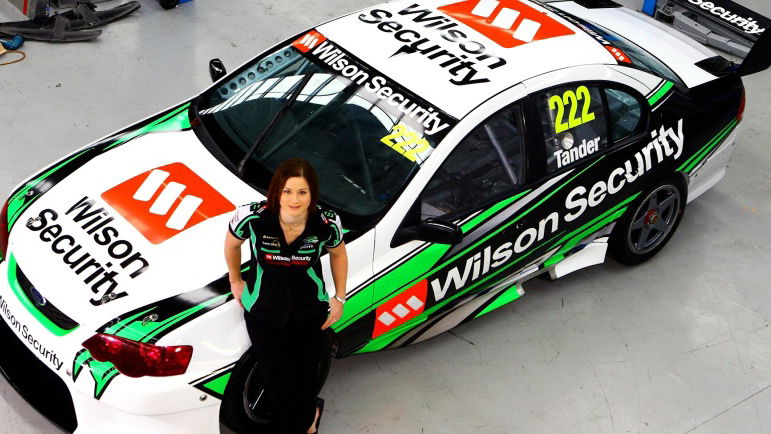 Tander accelerates '09 campaign with Winton debut.