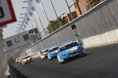 Huff wins Marrakech opener