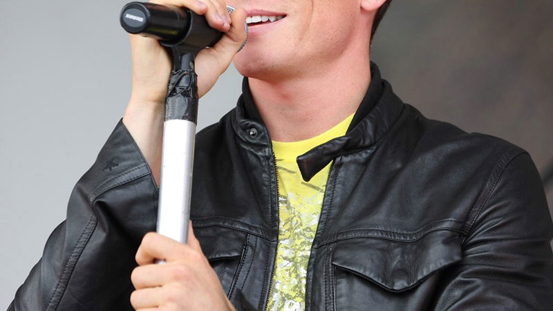 Toseland, CRASH set for charity auction and concert